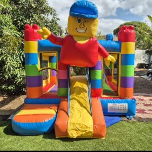 השכרת מתנפח משולב לגו טירה